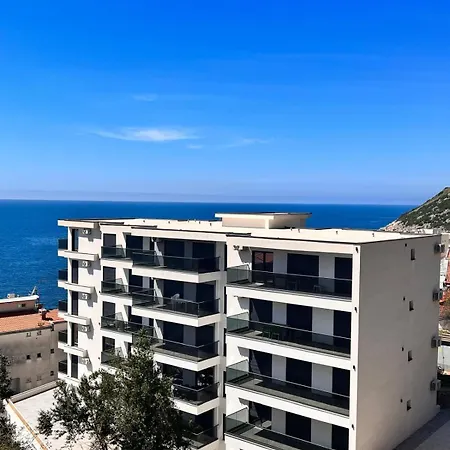 Apartman Bambi Lux Dobra Voda Exterior photo